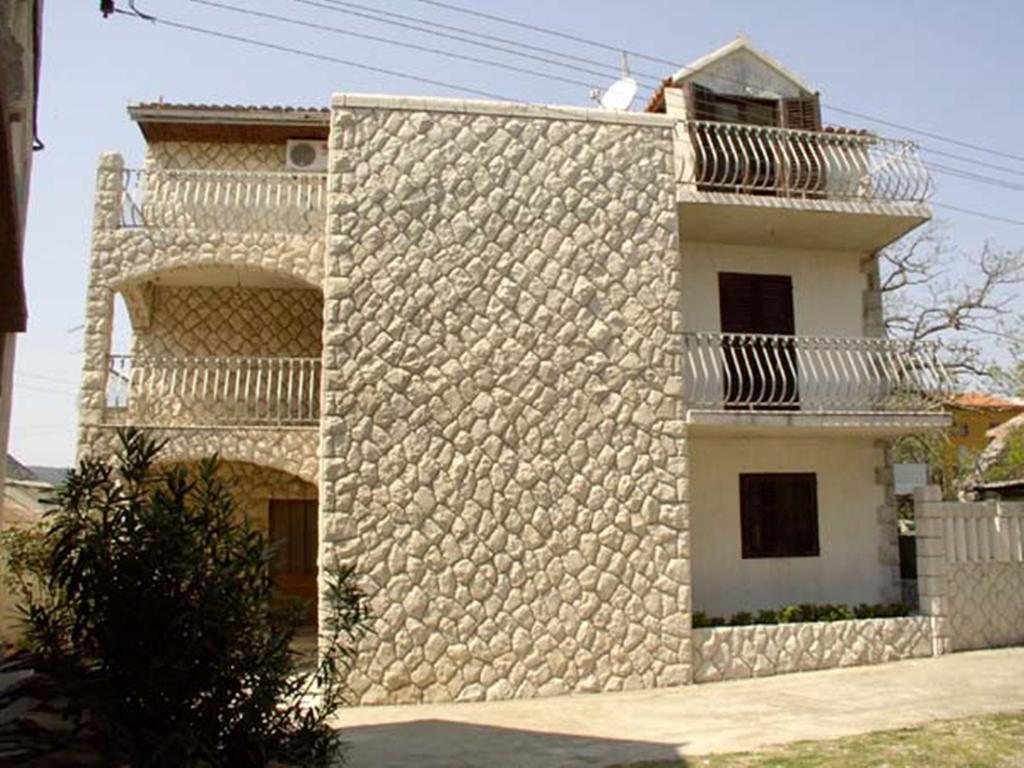 Apartments Vini And Ivana ซูชูราย ภายนอก รูปภาพ